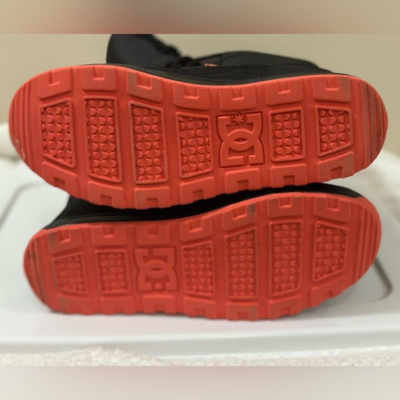 DC winter boots - Allie style - great condition - Picture 5 of 5